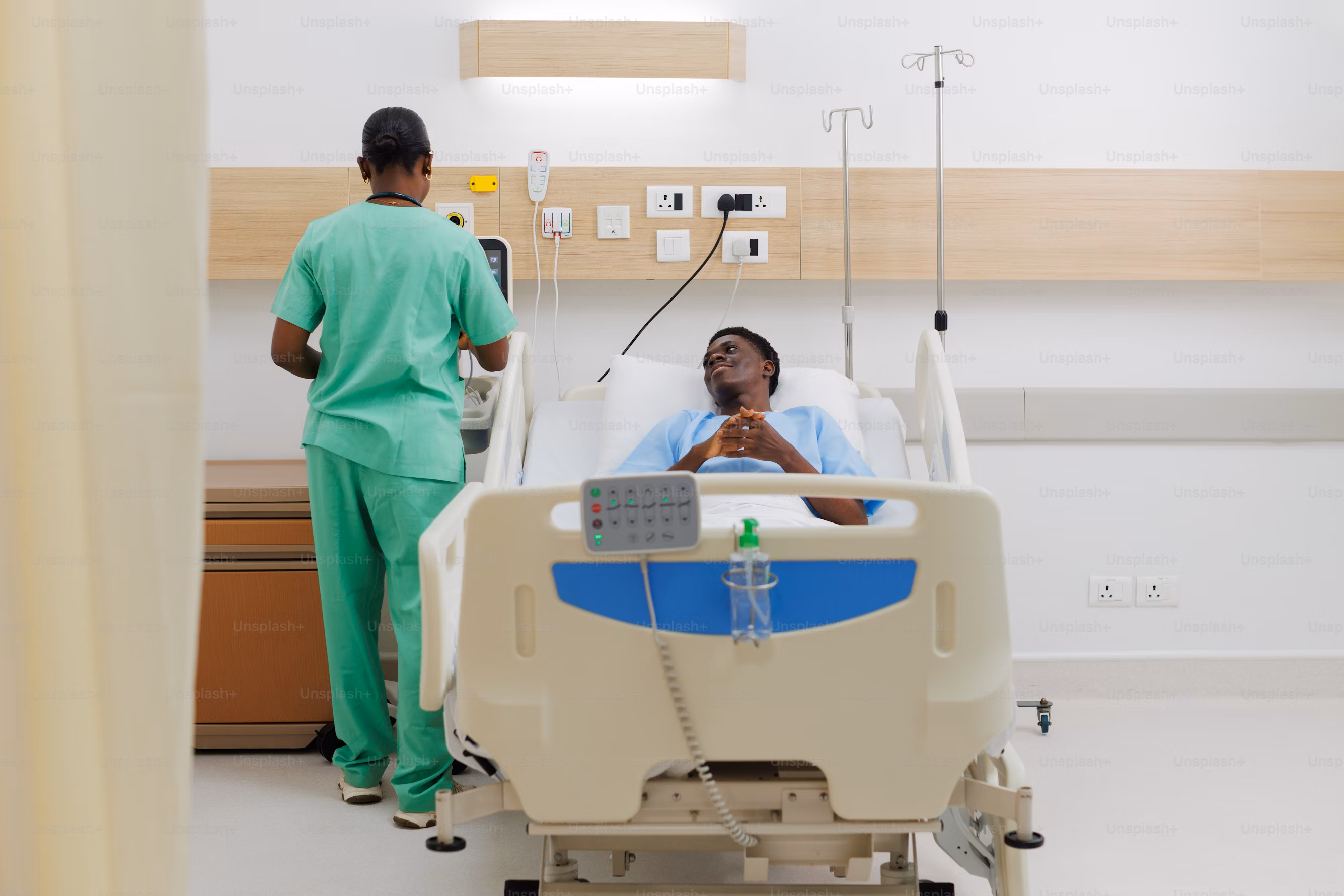 AI Assistant for Biomedical Equipment Support
